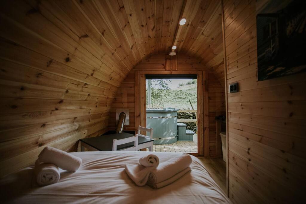 Ash Winter Retreat- Hot Tub & Log Bruner Barmouth Buitenkant foto